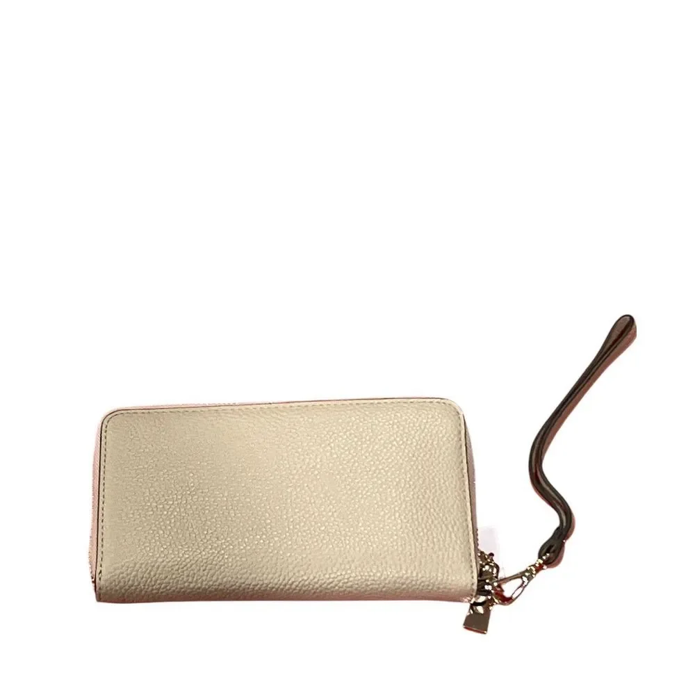 Michael Kors Large Flat Multi-Function Phone Case Leather Wallet/Wristlet in Oat